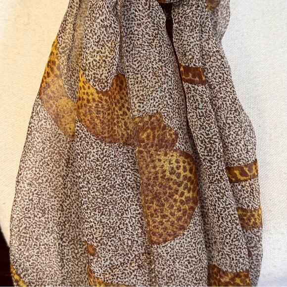 Vintage 70’s Sheer Cheetah Print Scarf - Picture 4 of 4
